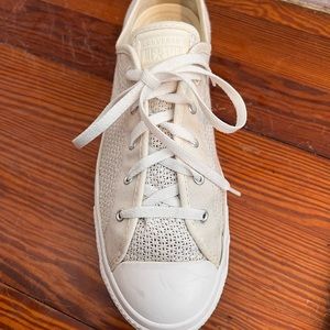 Converse All Star Cream/White Crochet Sz 10